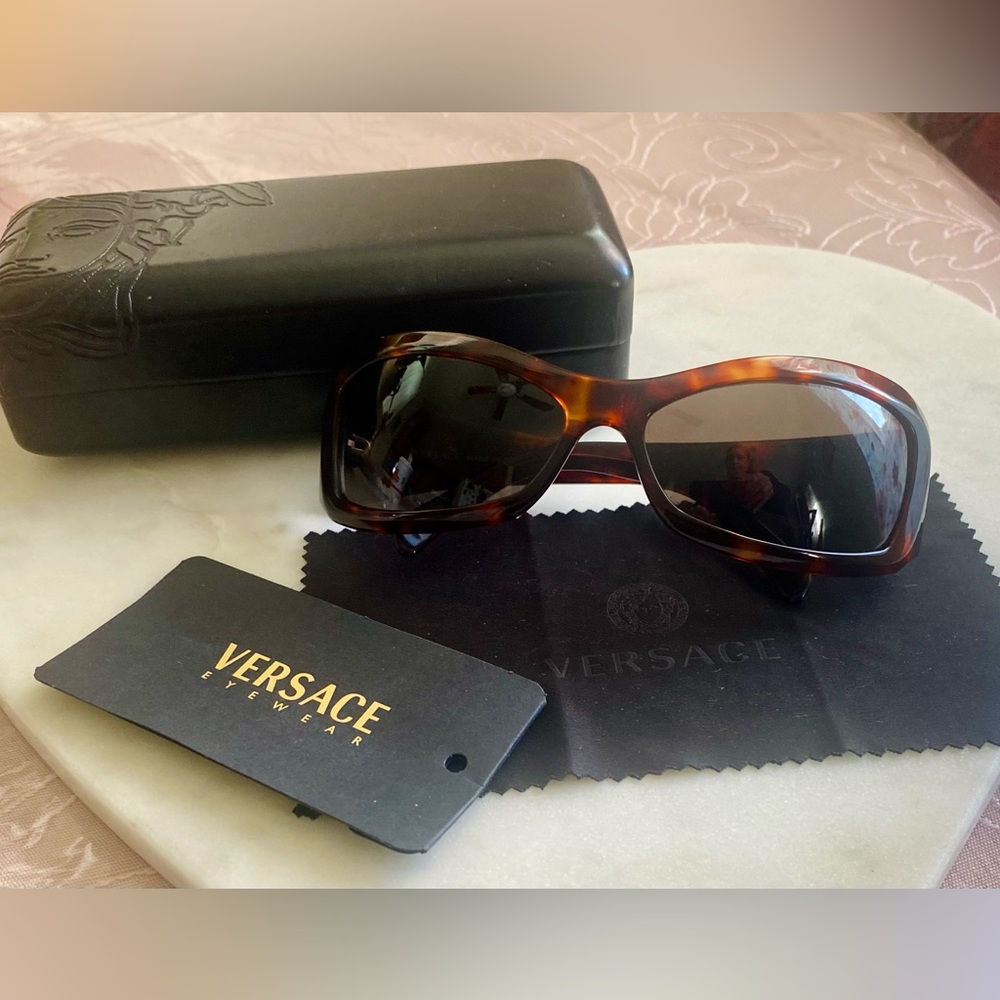 Versace Tortoiseshell Brown Oversized Sunglasses